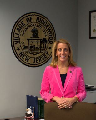 Siobhan Winograd Headshot